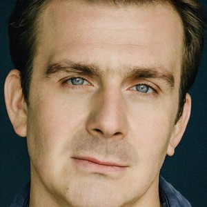 Антон Васильев