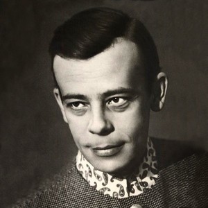 Лев Круглый
