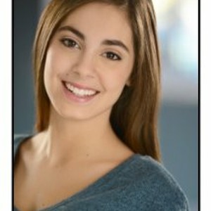 Кристен Ваганос