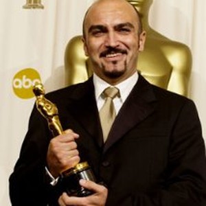 Энгус Стрэтай