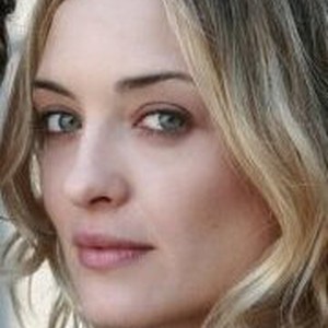 Каролина Крешентини