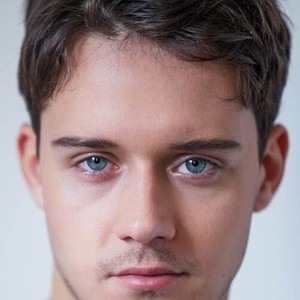 Сезар Домбой