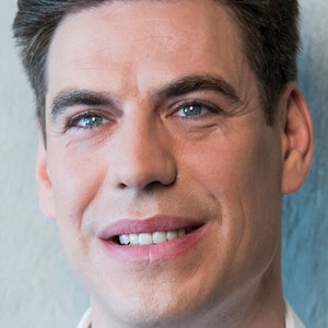 Дмитрий Дюжев
