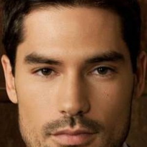 Д.Дж. Котрона