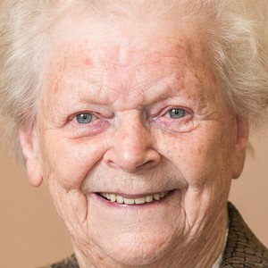 Анни Бомерс