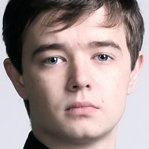 Артем Вялов