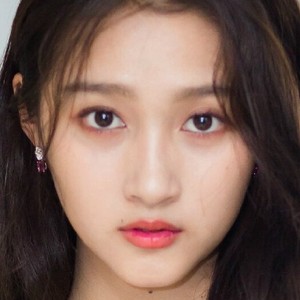 Гуань Сяотун