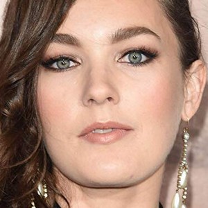 Вирджиния Кулл