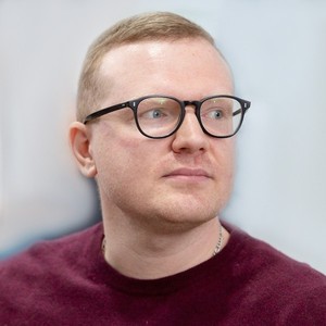 Антон Маслов