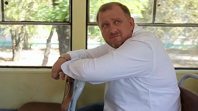 На ножах