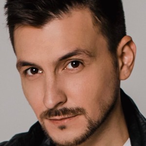 Дмитрий Тихонов