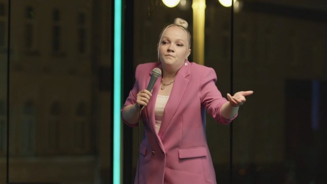 ЖЕНСКИЙ СТЕНДАП