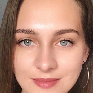 Яна Сивакова