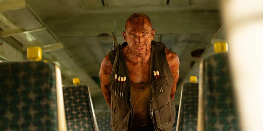 Кадр из к/ф «28 лет спустя: Храм из костей» Кадр из к/ф «28 лет спустя: Храм из костей»