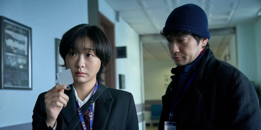 Кадр из сериала «Девять пазлов»