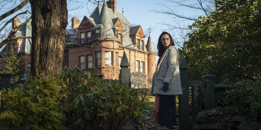 Кадр из к/ф «Достать ножи»