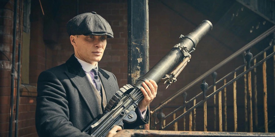 Кадр из сериала «Острые козырьки»