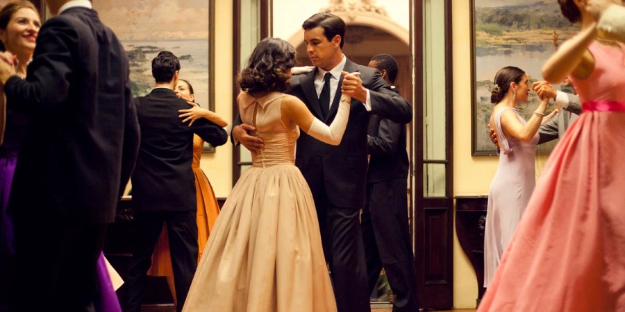 Кадр из к/ф «Пальмы в снегу»