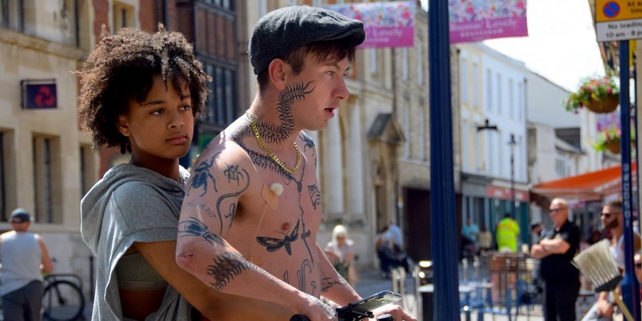 Фото из фильма «Птица»