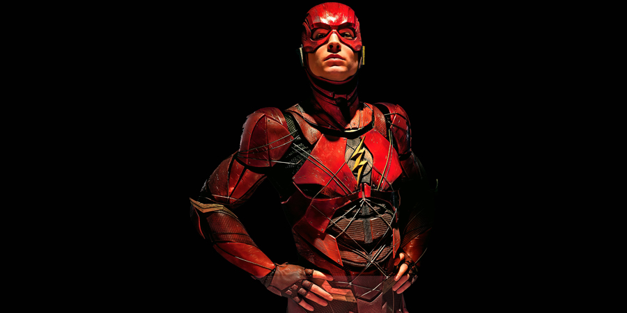 Эзра Миллер в образе Флэша