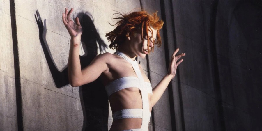 Кадр из к/ф «Пятый элемент» Кадр из к/ф «Пятый элемент»