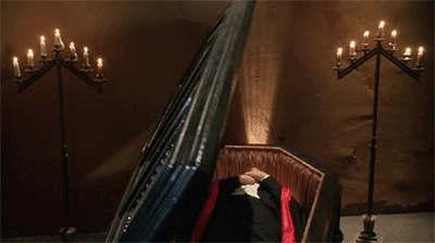 lesli-nilsen-drakula-gifki-800875.gif