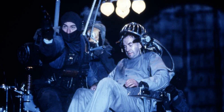 Кадр из фильма «Бразилия» Кадр из фильма «Бразилия»