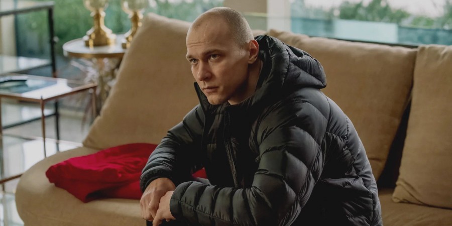 Кадр из к/ф «Анора»