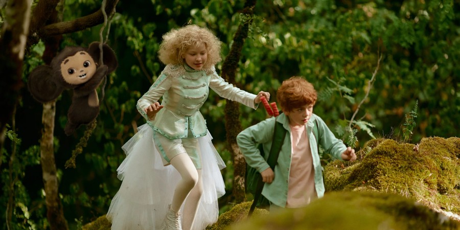 Кадр из к/ф «Чебурашка 2» Кадр из к/ф «Чебурашка 2»