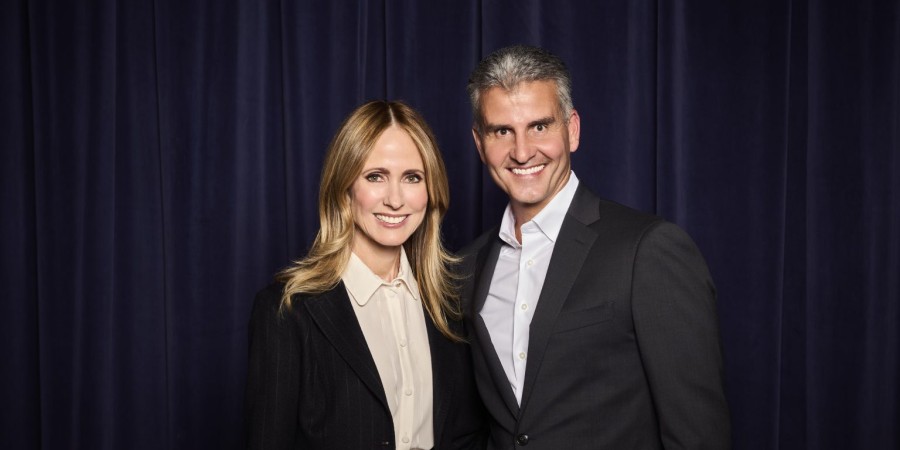 Дана Уолден и Джош Д'амаро Дана Уолден и Джош Д'амаро