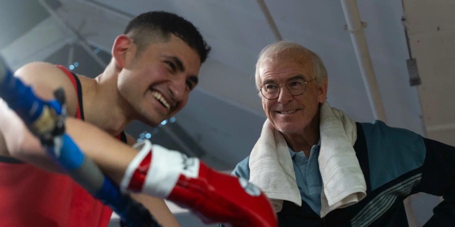 Кадр из к/ф «Гигант»