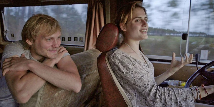 Кадр из к/ф «Романтики 303»