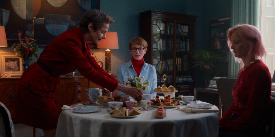 Кадр из к/ф «Отец мать сестра брат» Кадр из к/ф «Отец мать сестра брат»