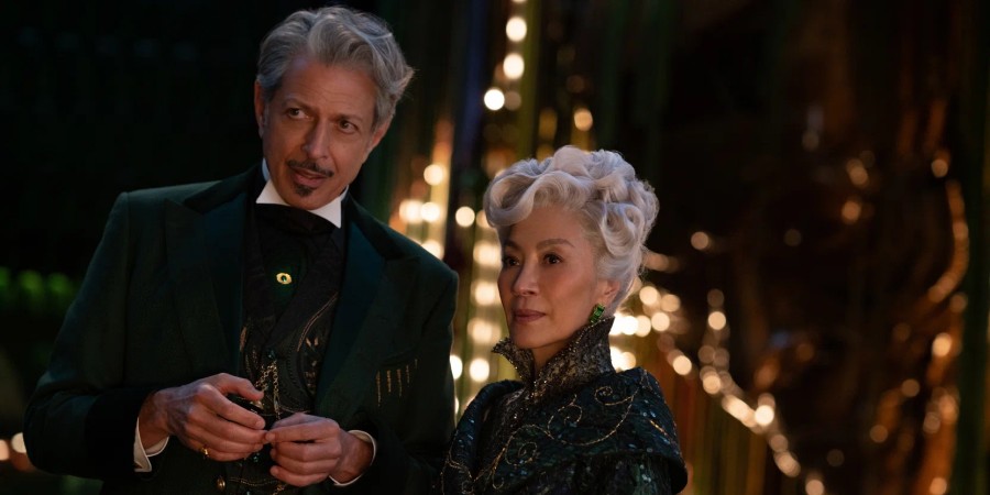 Кадр из к/ф «Злая: Сказка о ведьме Запада» Кадр из к/ф «Злая: Сказка о ведьме Запада»