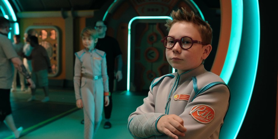 Кадр из к/ф «Смешарики: Сквозь вселенные»