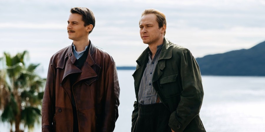 Кадр из к/ф «Битва моторов»