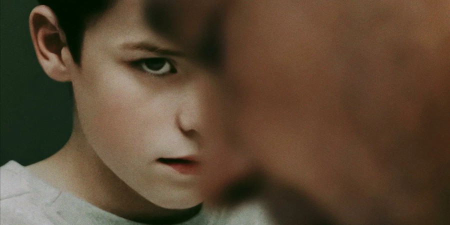 Фрагмент постера сериала «Переходный возраст» Фрагмент постера сериала «Переходный возраст»