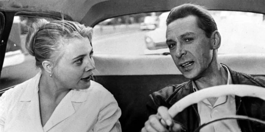 Кадр из к/ф «Три тополя на Плющихе»