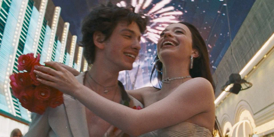 Фото из фильма «Анора»