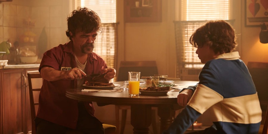 Кадр из к/ф «Токсичный мститель»