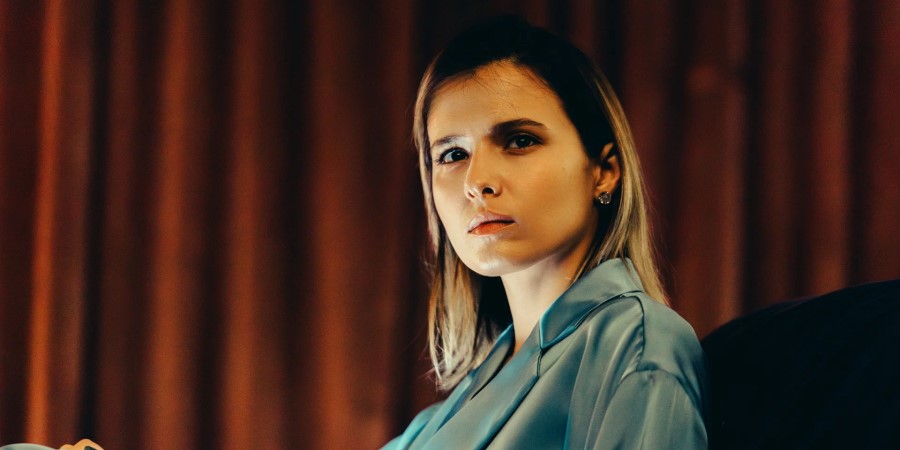 Кадр из сериала «Жить жизнь» Кадр из сериала «Жить жизнь»