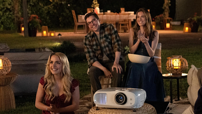 «Сожалею о тебе» — ламповая мелодрама с атмосферой 2000-х 